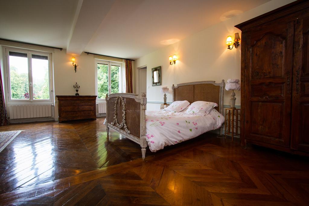 Chateau De La Madeleine Bed and Breakfast Pressagny-lʼOrgeuilleux Camera foto